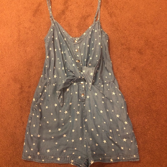 Cutest Star Romper - Picture 1 of 4